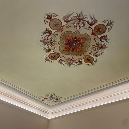 Relstay - Assarotti Suites Генуя Екстер'єр фото