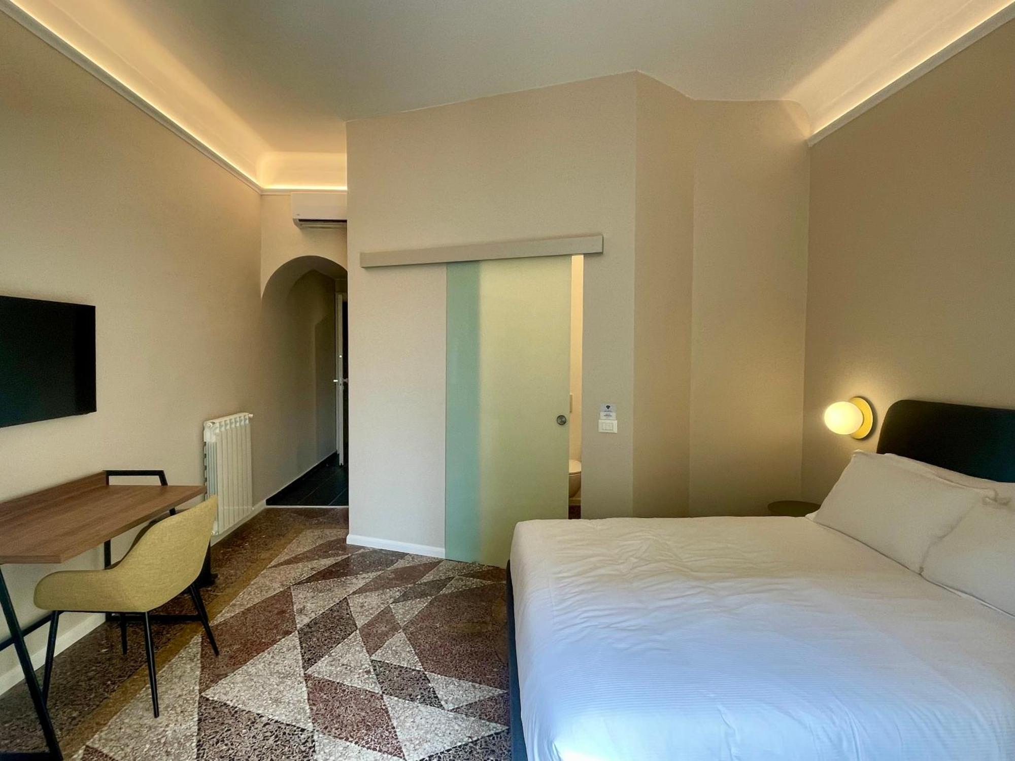 Relstay - Assarotti Suites Генуя Екстер'єр фото