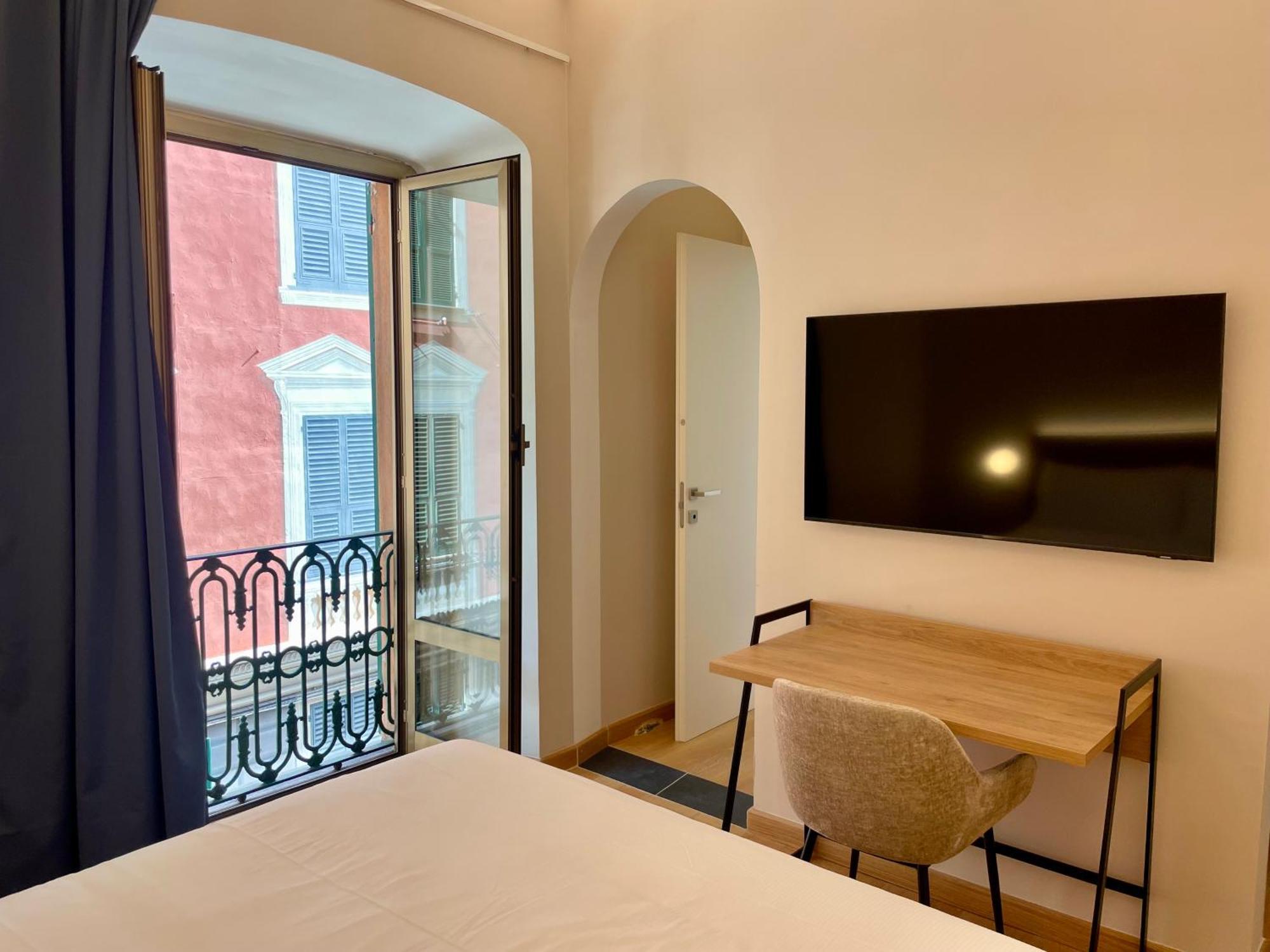 Relstay - Assarotti Suites Генуя Екстер'єр фото